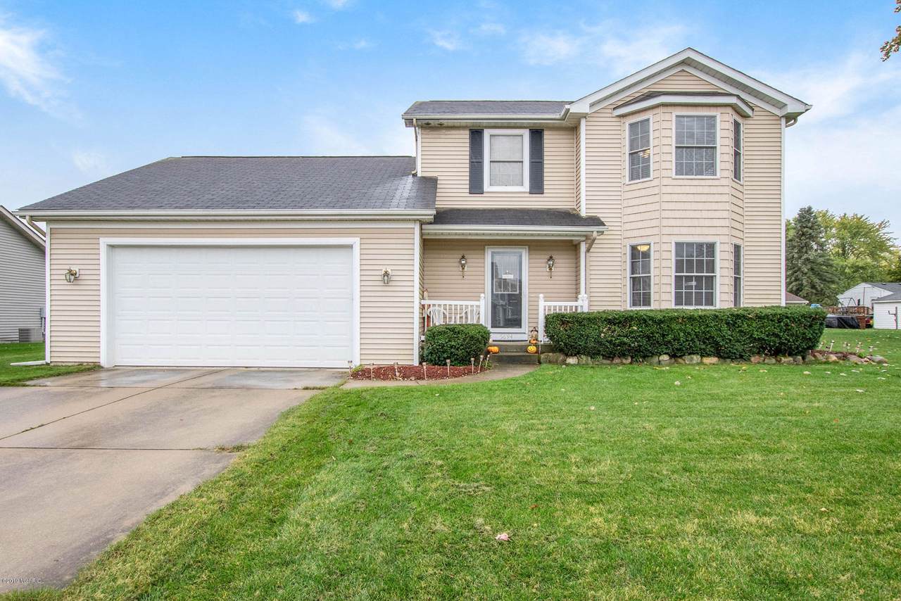 5694 Briarhill Court - Photo 1