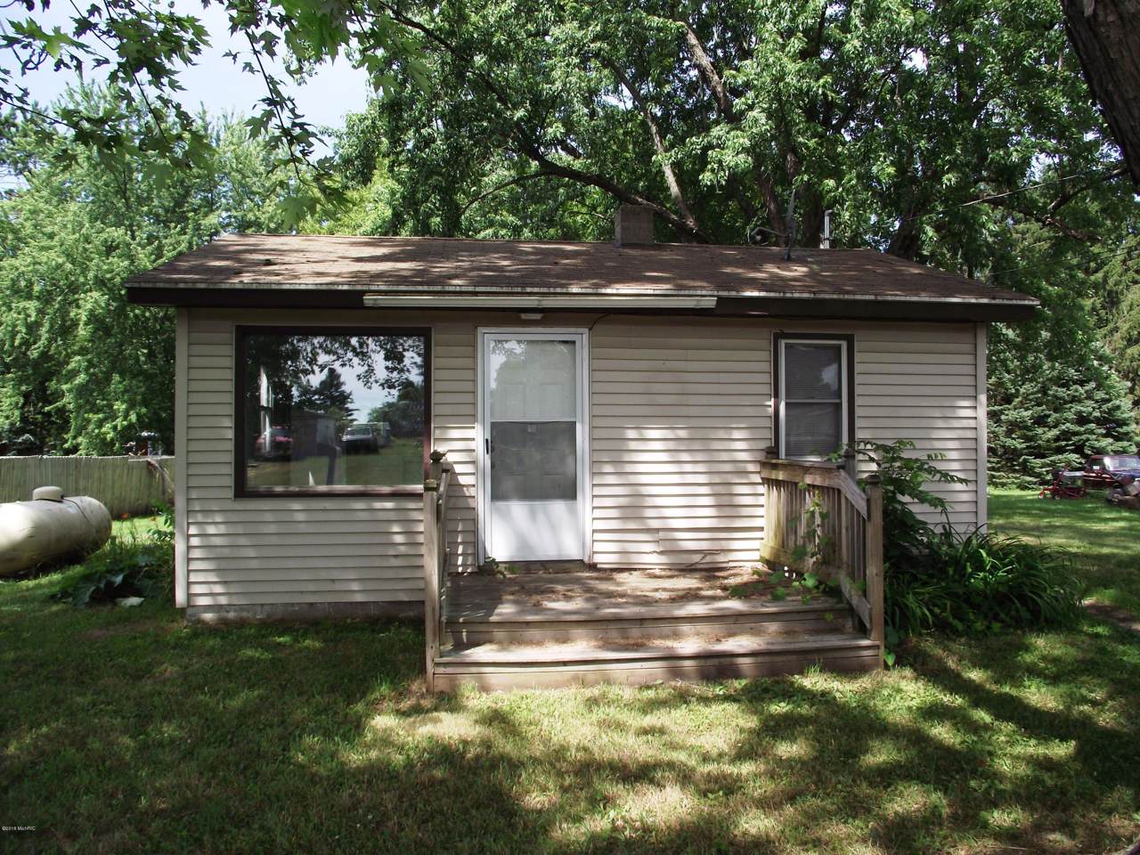 5157 William Street - Photo 1