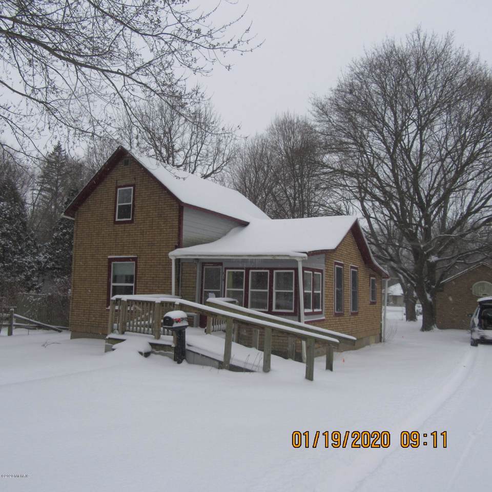 418 Brigham St - Photo 1