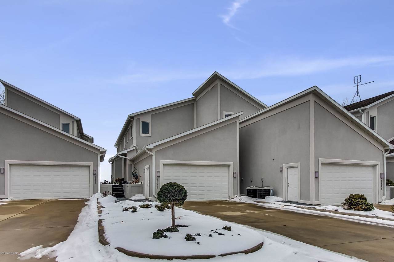 3686 Woodgate Drive - Photo 1