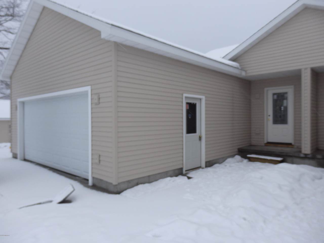 1839 Pine Ridge Drive Drive - Photo 1