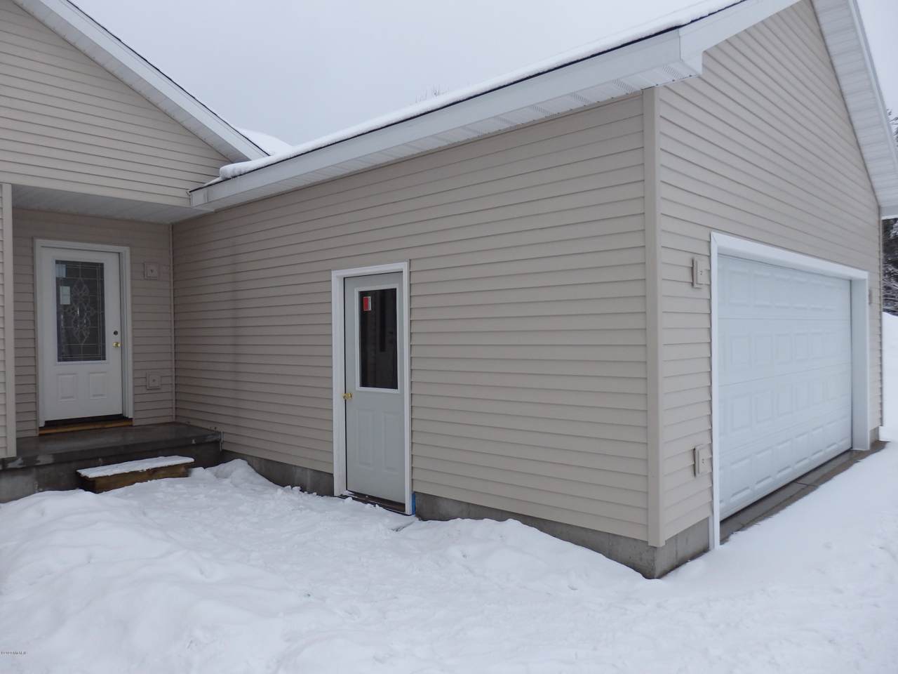 1847 Pine Ridge Drive Drive - Photo 1