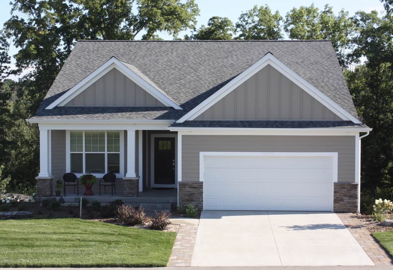 4084 Preserve Drive - Photo 1