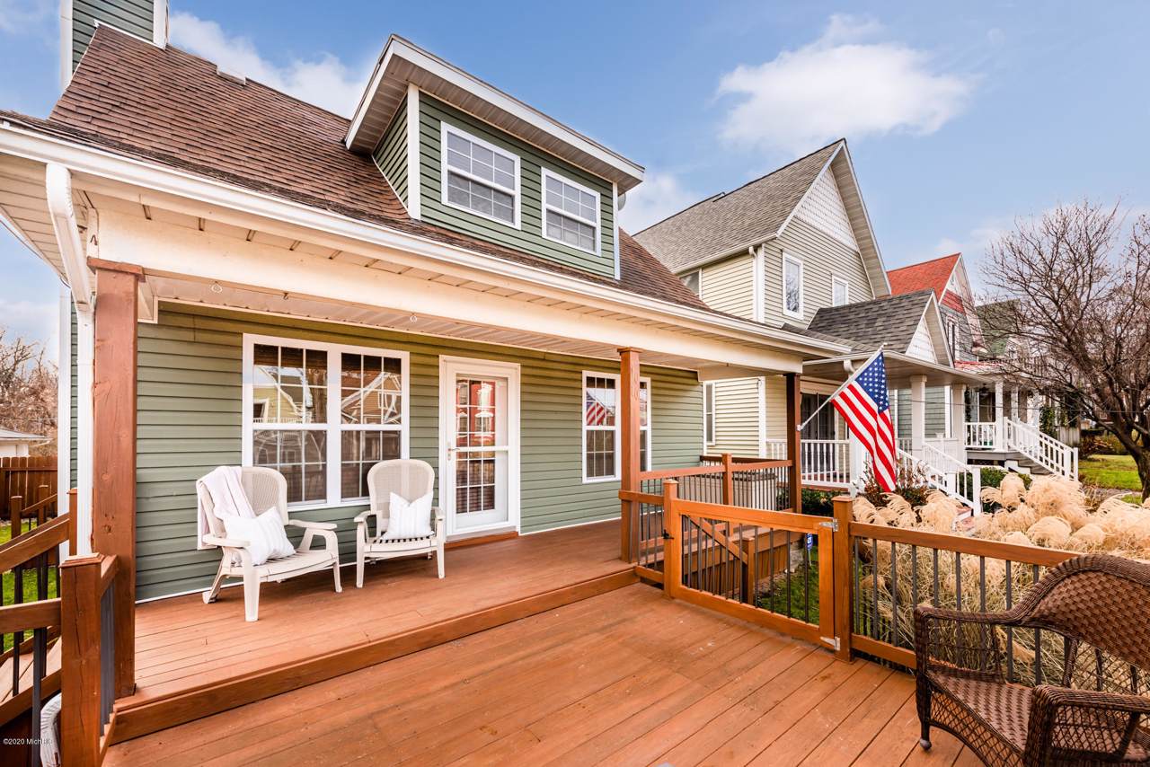 1010 Broad Street - Photo 1