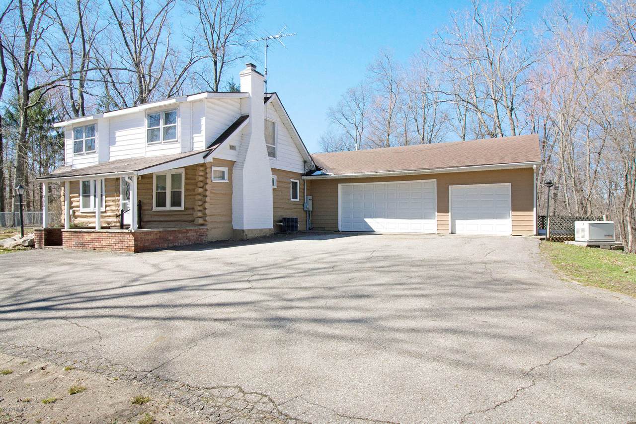 13051 F G Avenue - Photo 1
