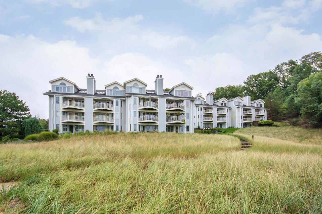 810 Harbor Drive - Photo 1