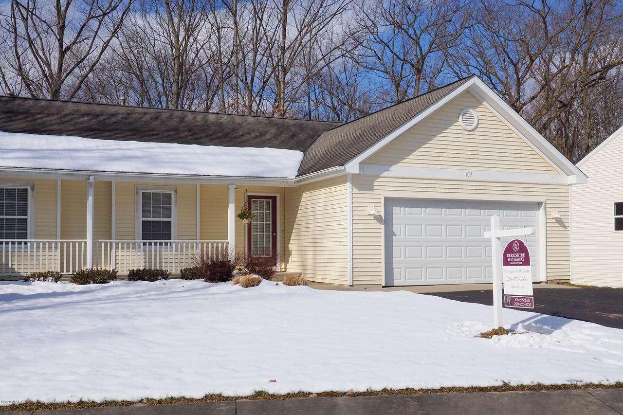 107 Depot Hill Court - Photo 1