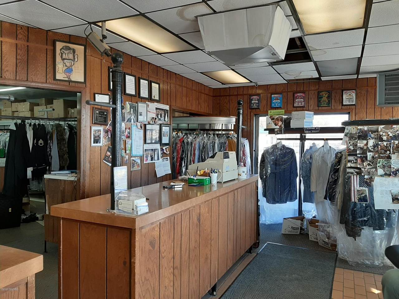 1015 Napier Avenue - Photo 1