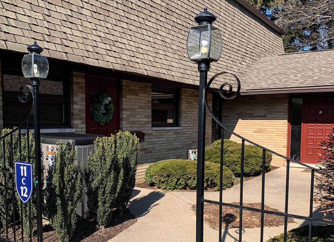 2727 Lakeshore Drive - Photo 1