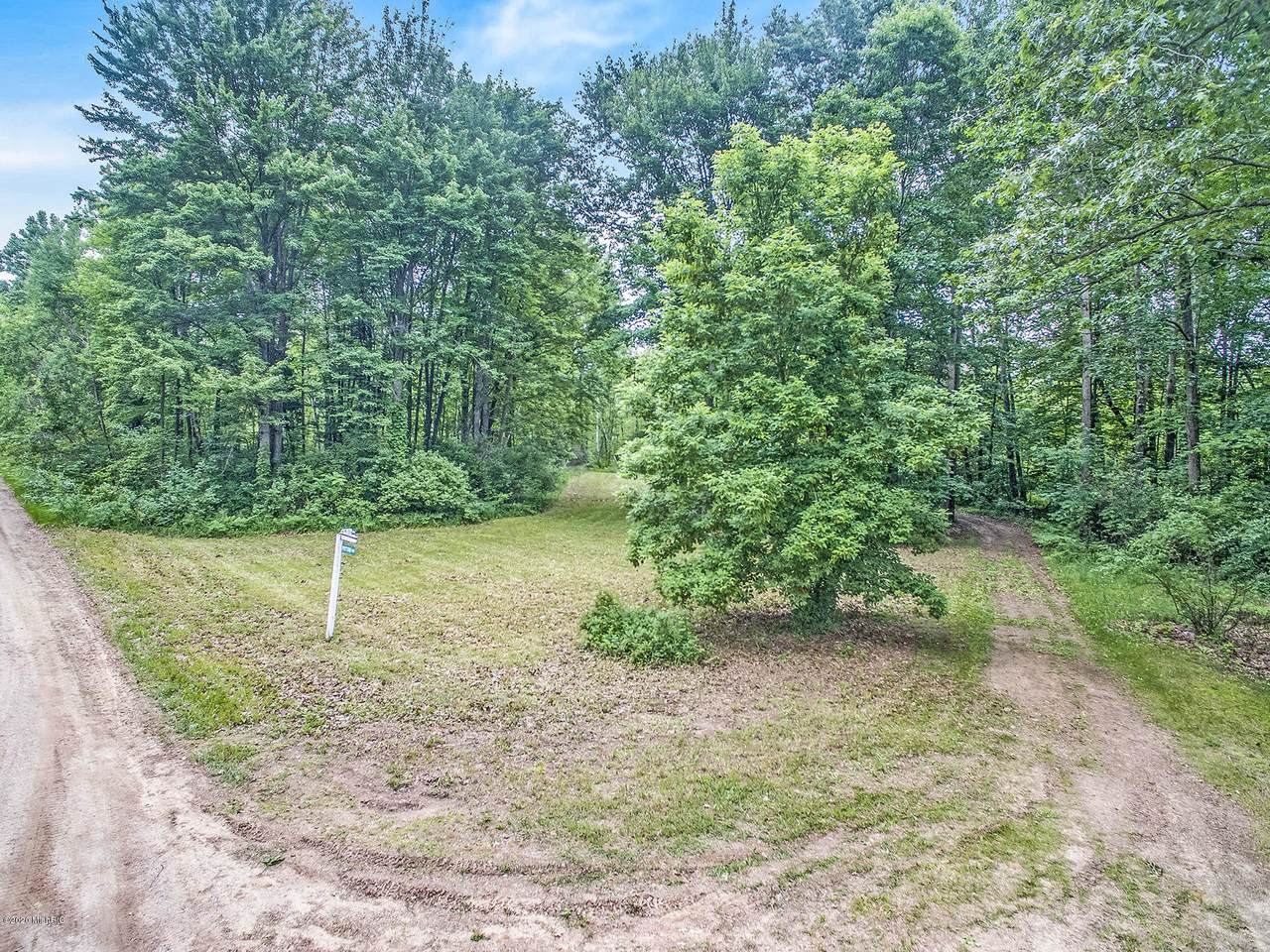 349 Penny Lane - Photo 1