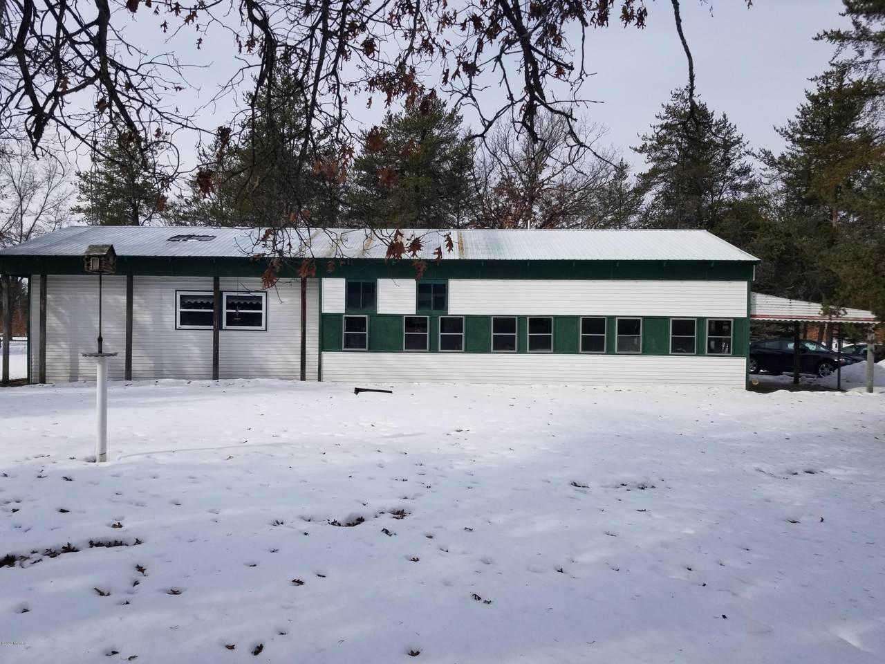 11066 Merrillville Road - Photo 1