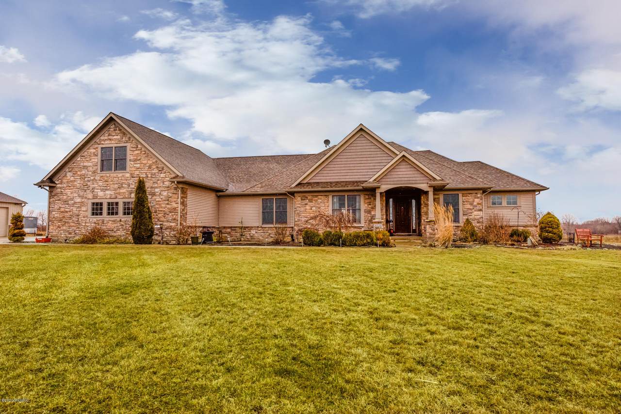 8526 Holden Road - Photo 1