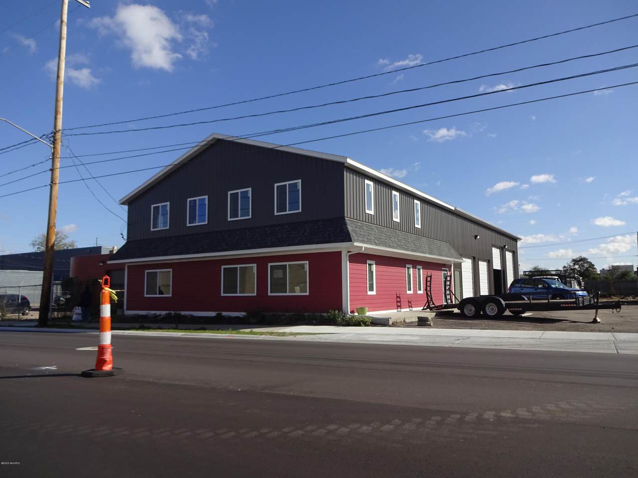 1620 Madison Avenue - Photo 1