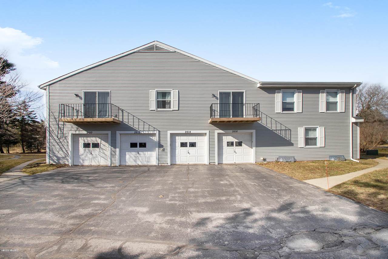 2614 Cherrywood Court - Photo 1