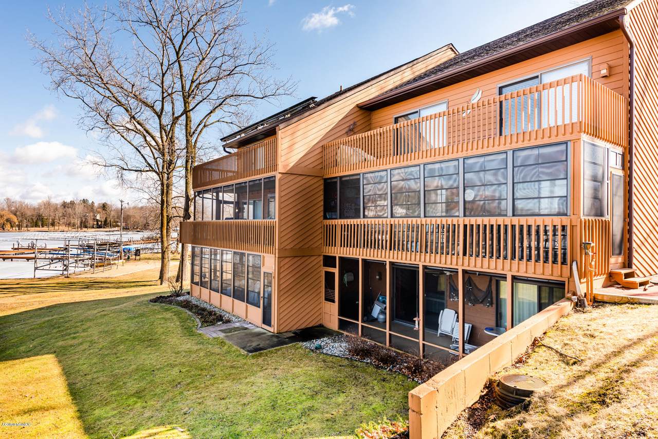 5576 Watervliet Road - Photo 1