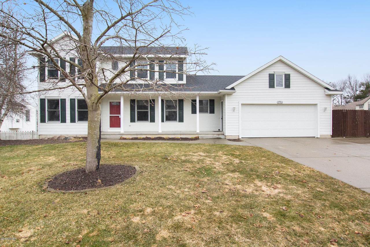 2753 Pine Dunes Court - Photo 1