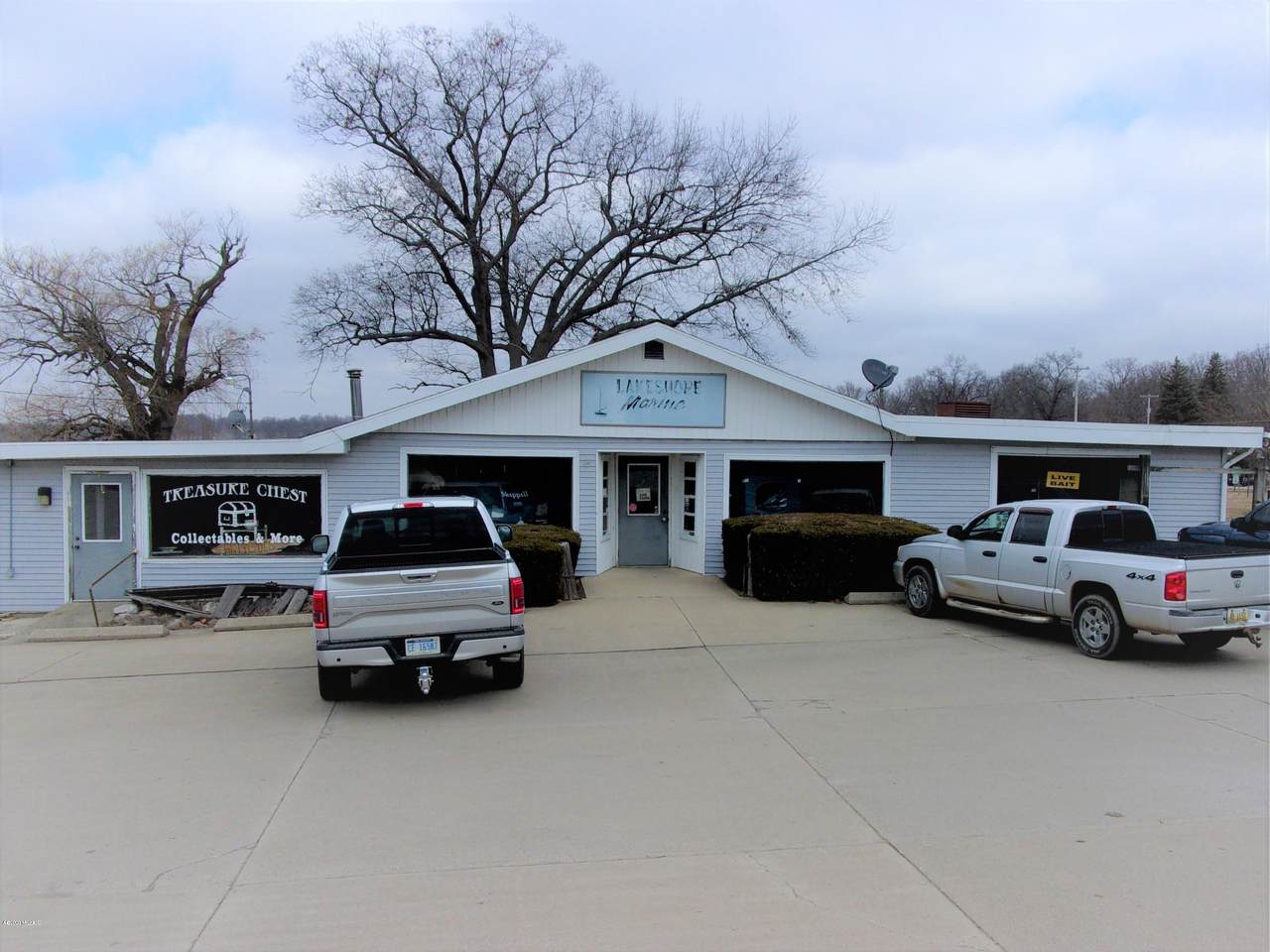 2860 Hudson Road - Photo 1