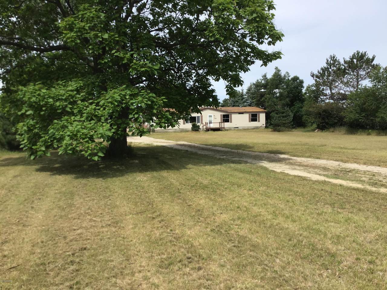 7683 126th Avenue - Photo 1