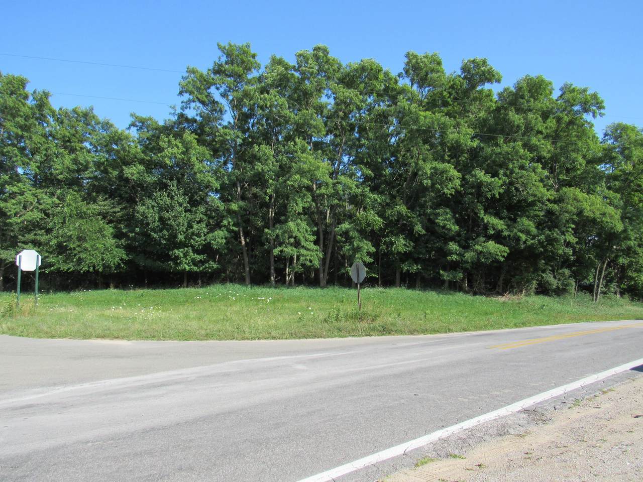 0000 Lakeshore Drive - Photo 1