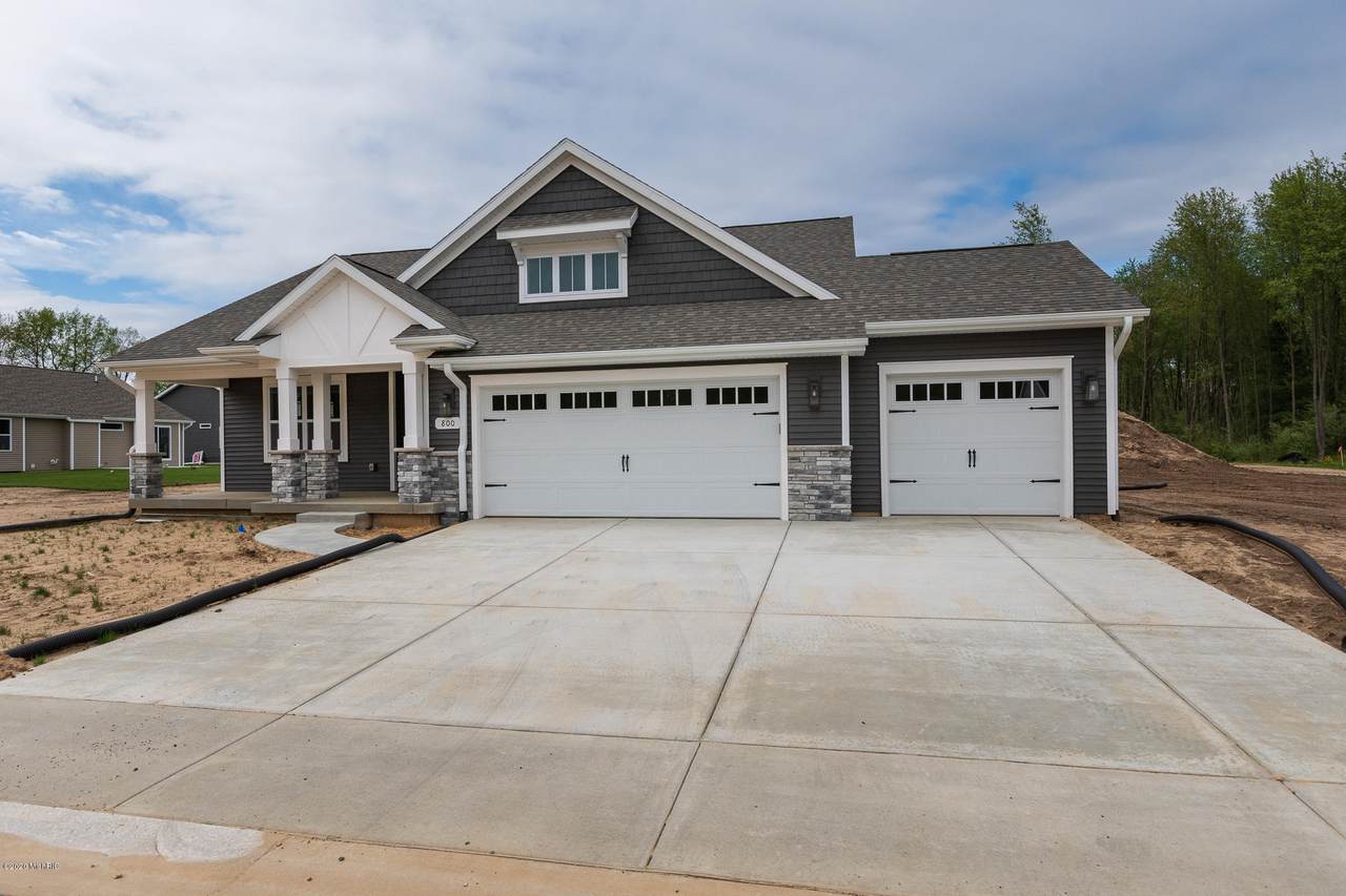 800 Janelle Ct - Photo 1