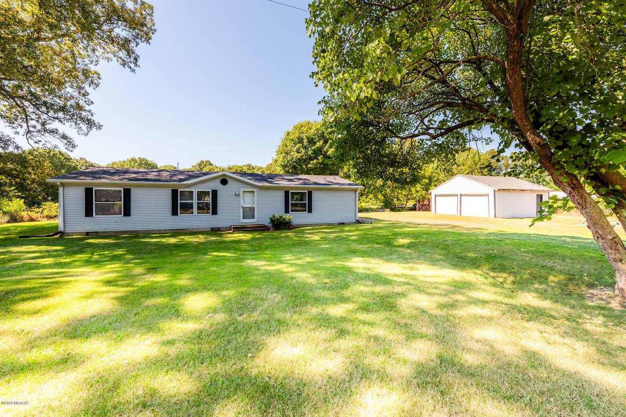 1348 Zilke Road - Photo 1