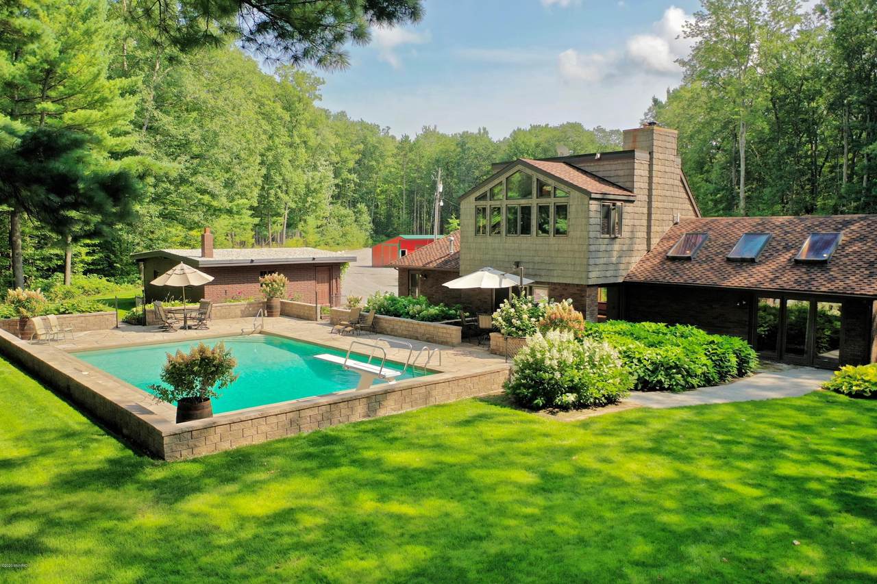 861 Green Road - Photo 1