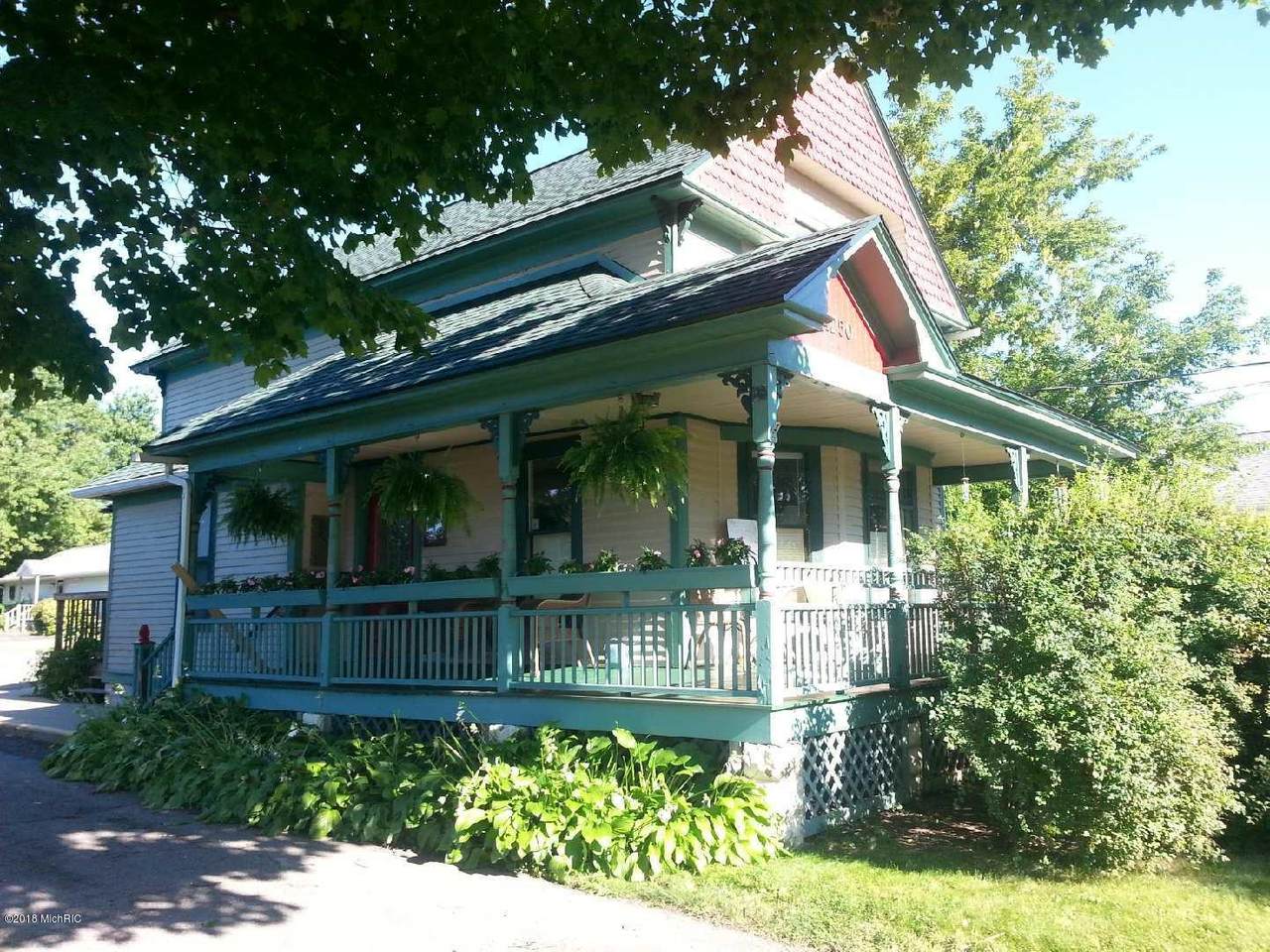 4250 Westnedge Avenue - Photo 1