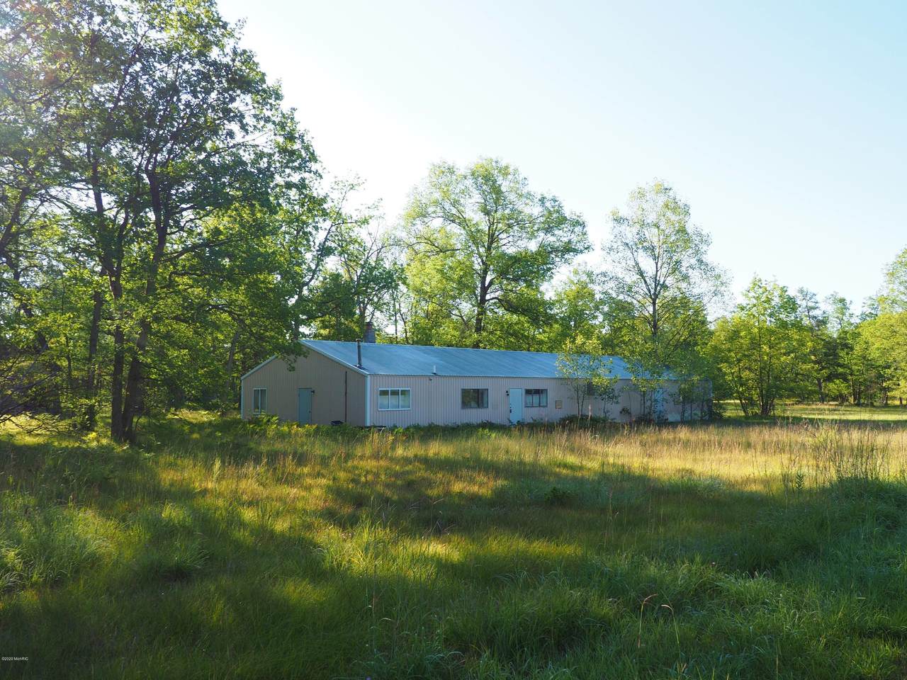 641 Warfield Road - Photo 1