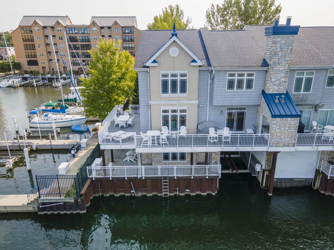 214 Lake Street - Photo 1