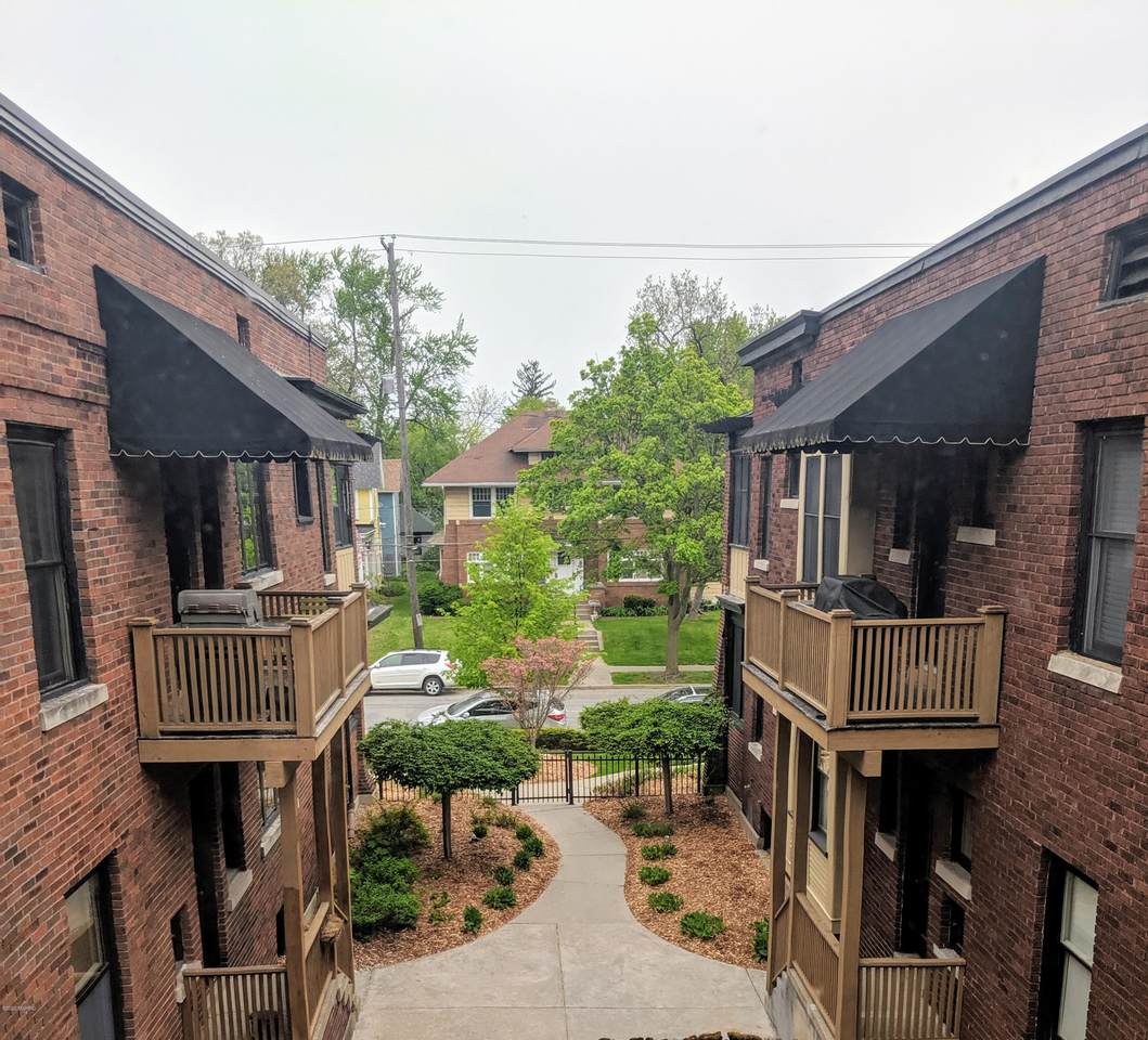 510 Lyon Street - Photo 1