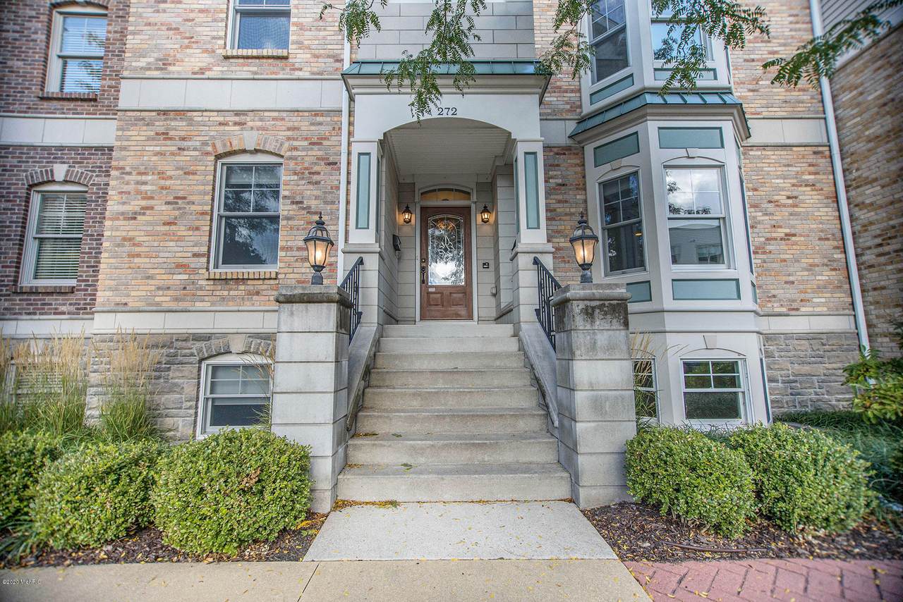 272 Clay Avenue - Photo 1