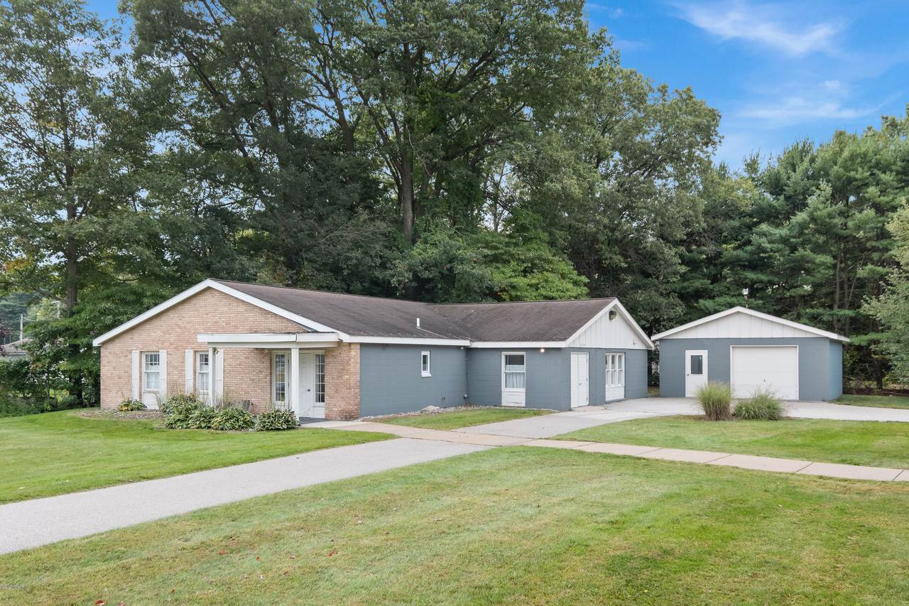 3593 E. Pontaluna Road - Photo 1