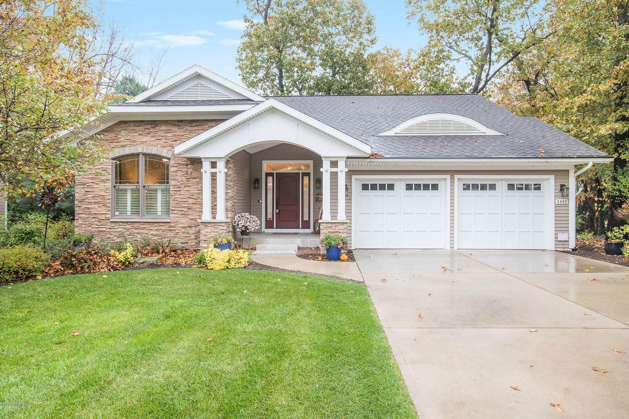 5492 Red Pine Circle - Photo 1