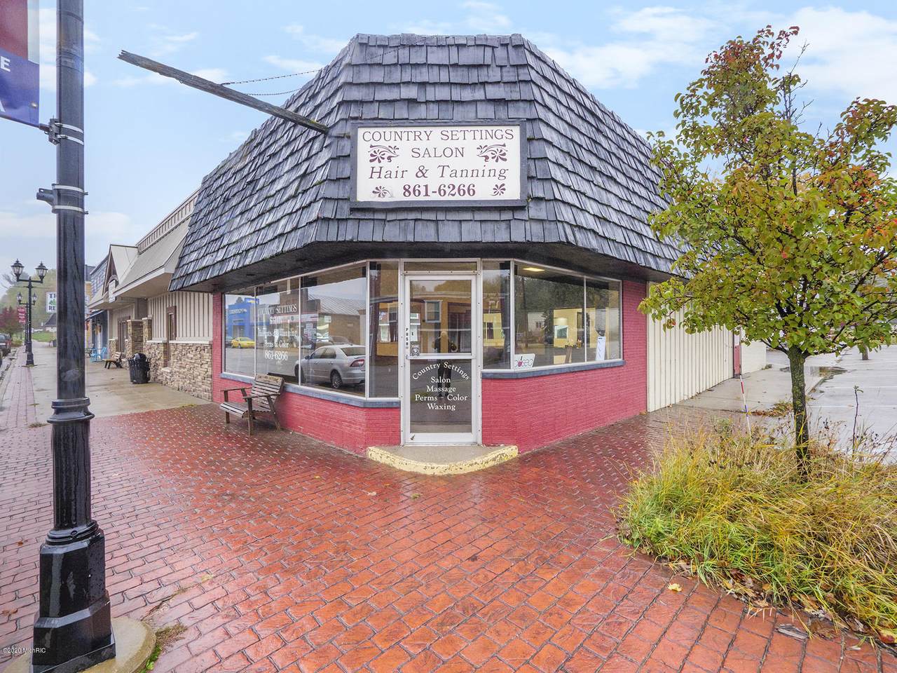 4701 1st Street - Photo 1