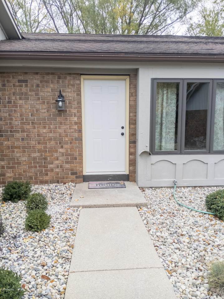 825 Appleblossom Lane - Photo 1