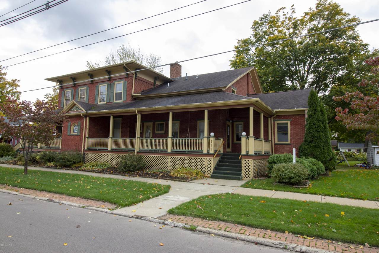 111 Kelsey Street - Photo 1