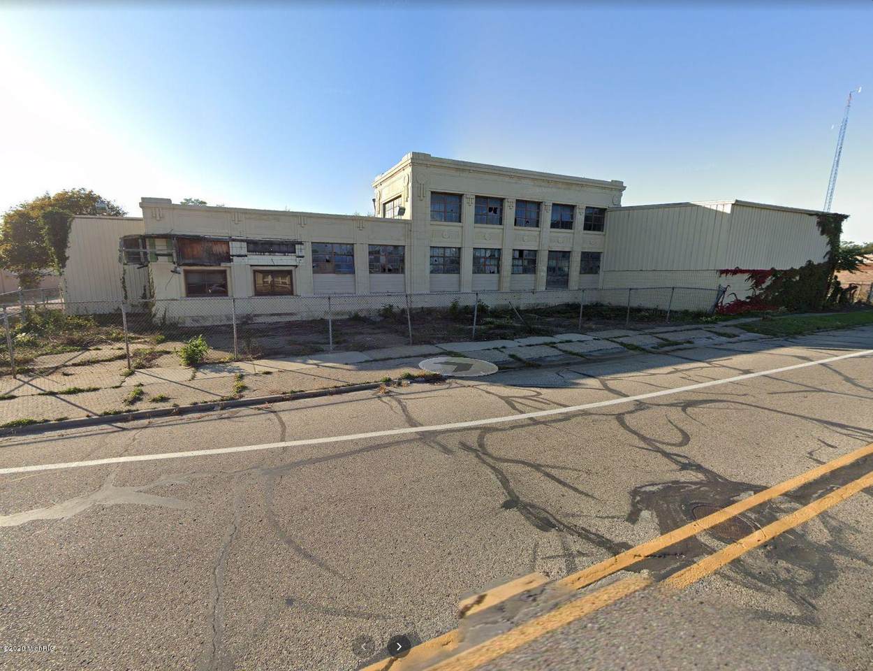 1901 Peck Street - Photo 1
