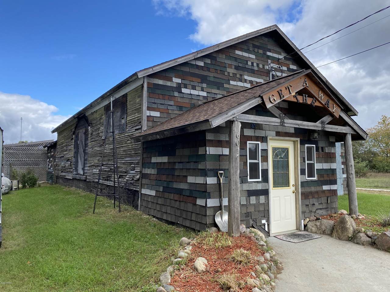 601 Main Street - Photo 1