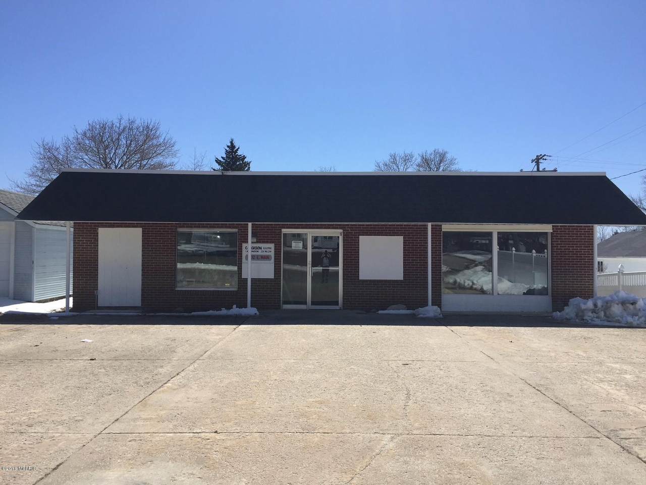 502 Main Street - Photo 1