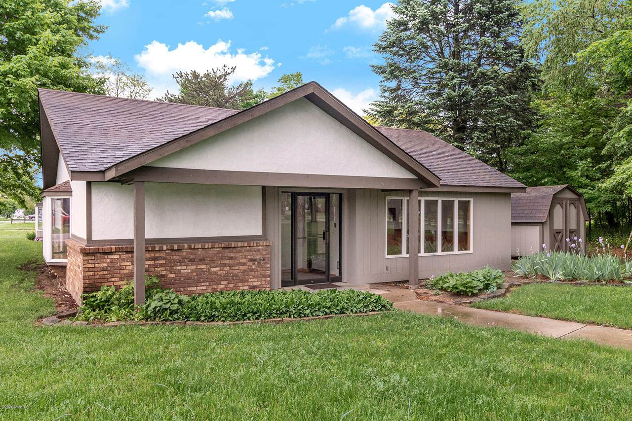 279 Thomas Street - Photo 1
