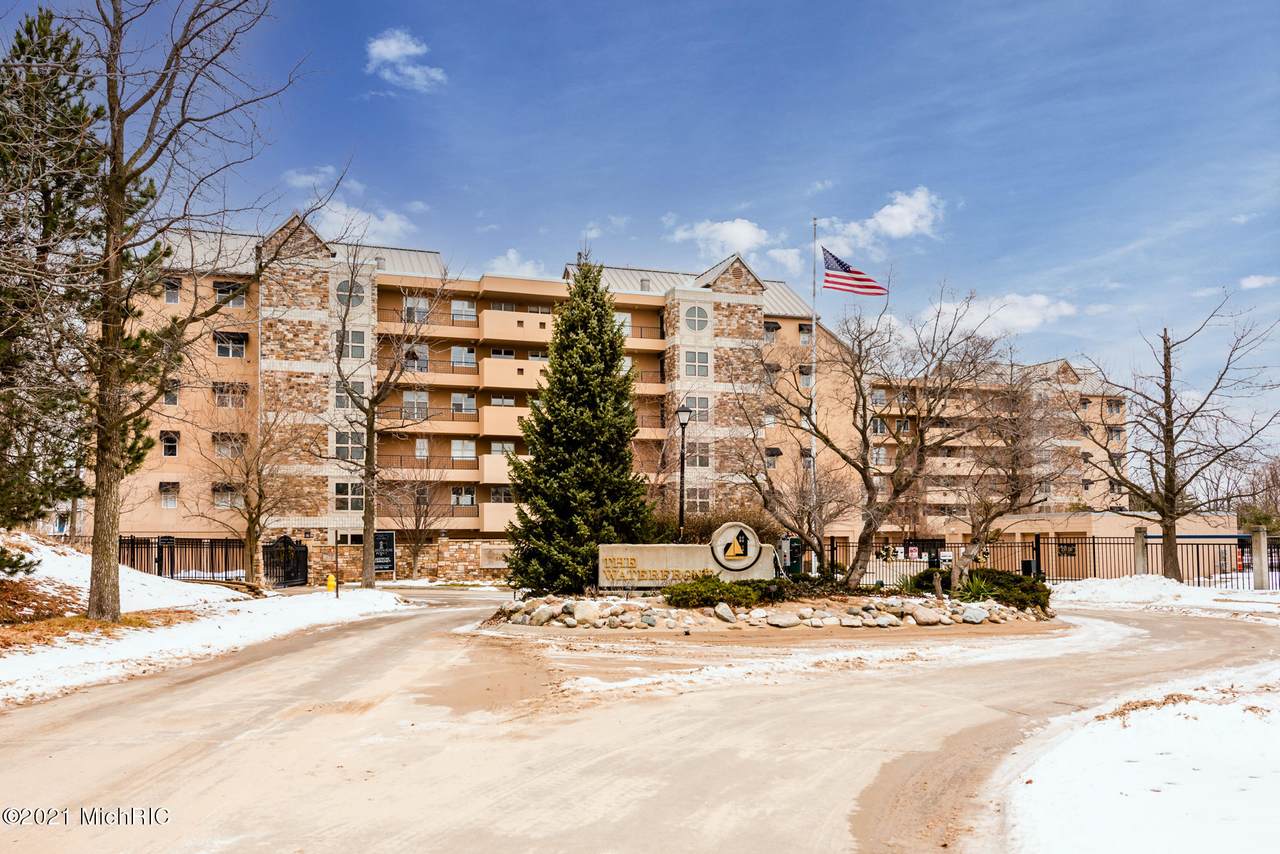 240 Water Street - Photo 1