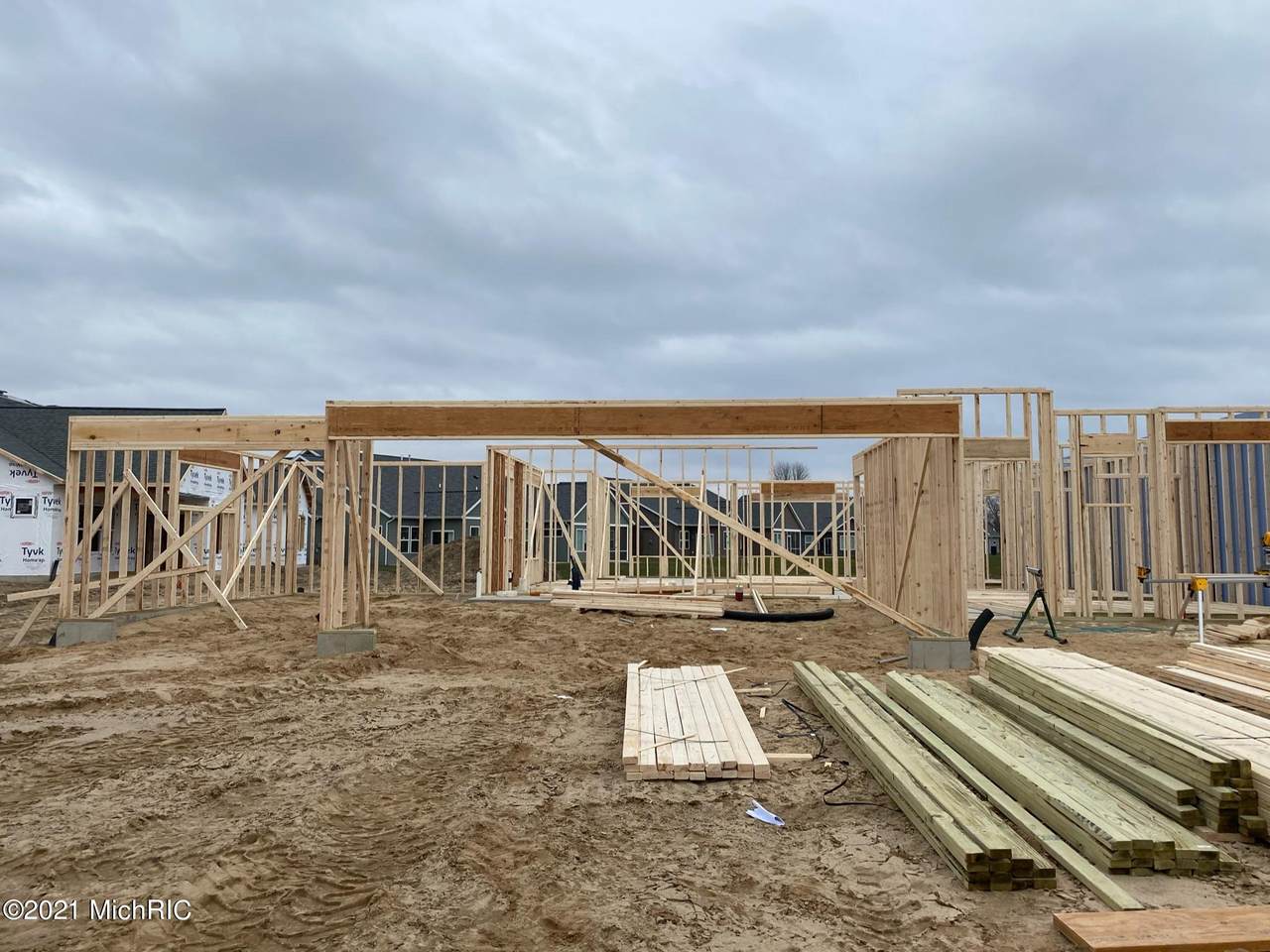 4715 West Wind Drive - Photo 1