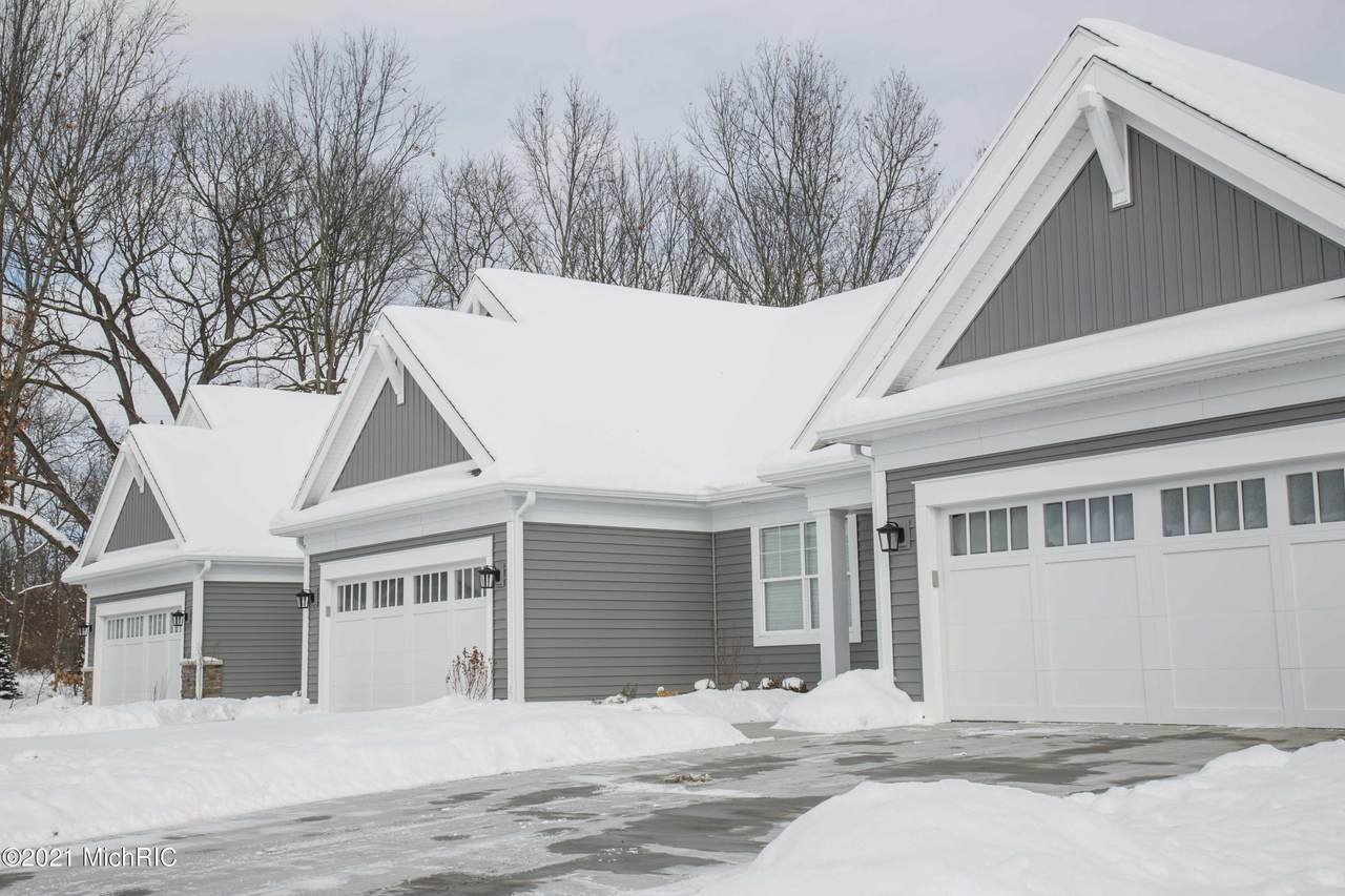 8172 Flat Rock Ridge - Photo 1