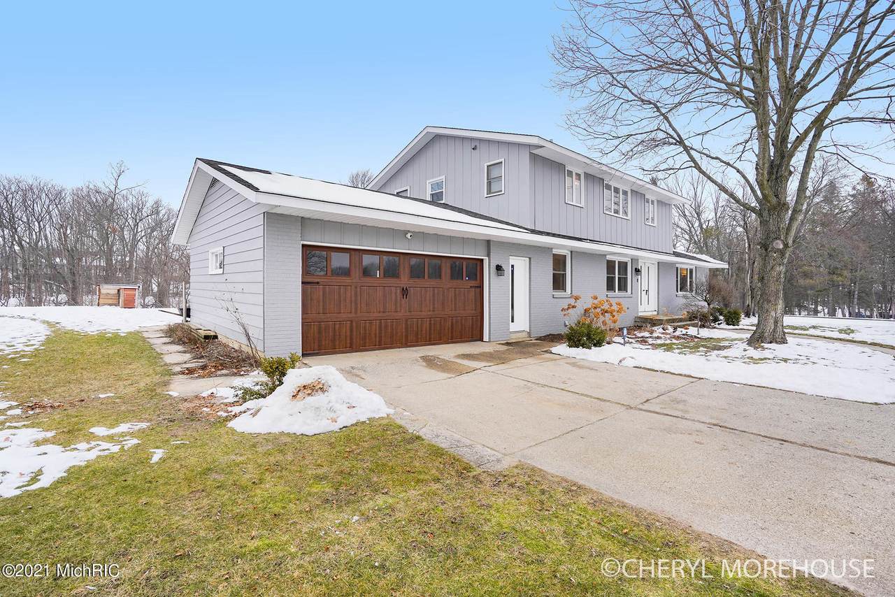 3865 Breton Road - Photo 1