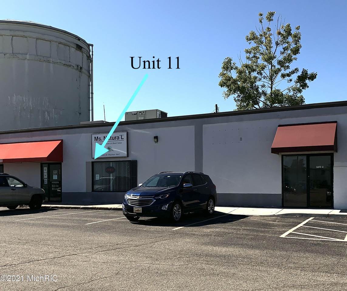 11 Phoenix Street - Photo 1