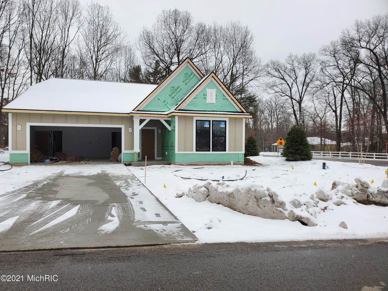17484 Shinnecock Drive - Photo 1
