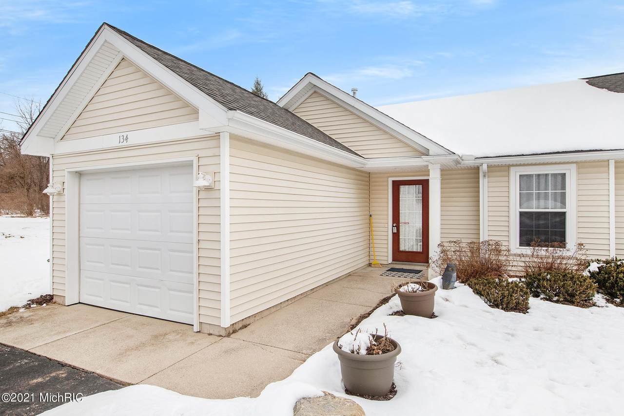 134 Depot Hill Court - Photo 1