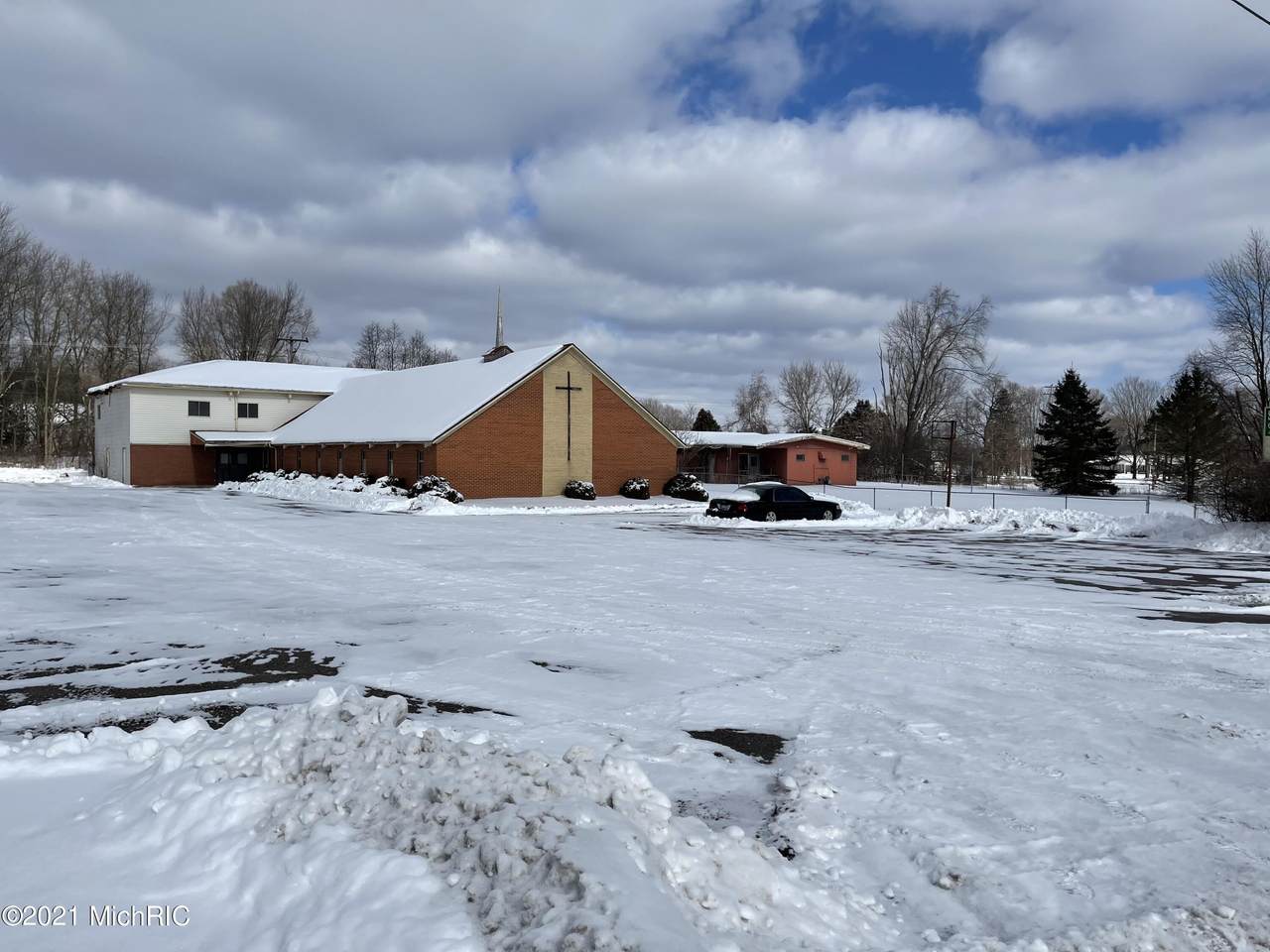 7615 Morgan Road - Photo 1