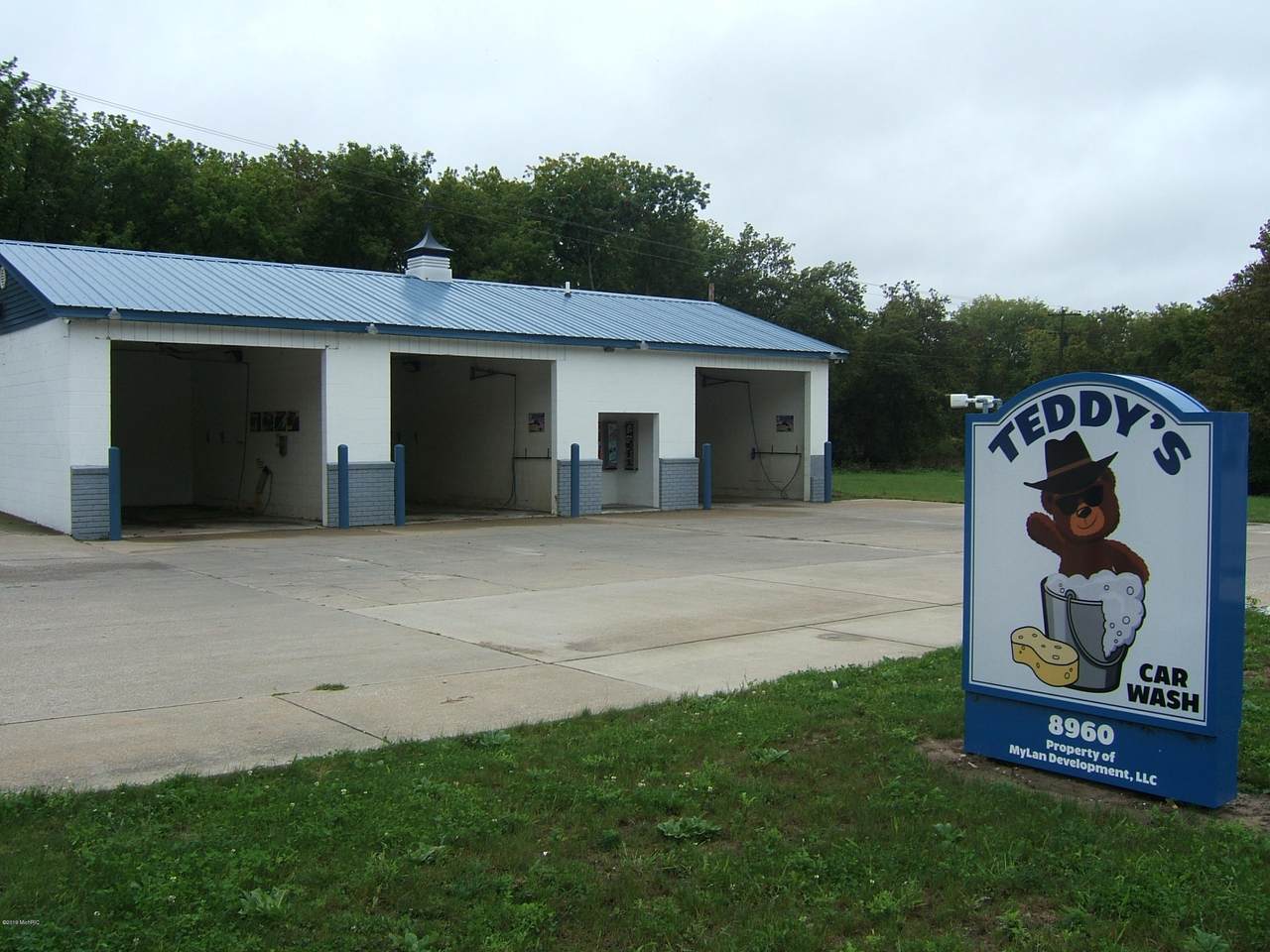 8960 Water Street - Photo 1