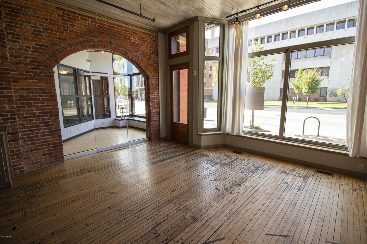 344 Rose Street - Photo 1